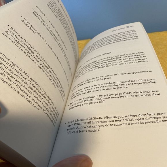 A Woman after God's Own Heart : Following His Design for Becoming a Woman of... - Picture 7 of 7